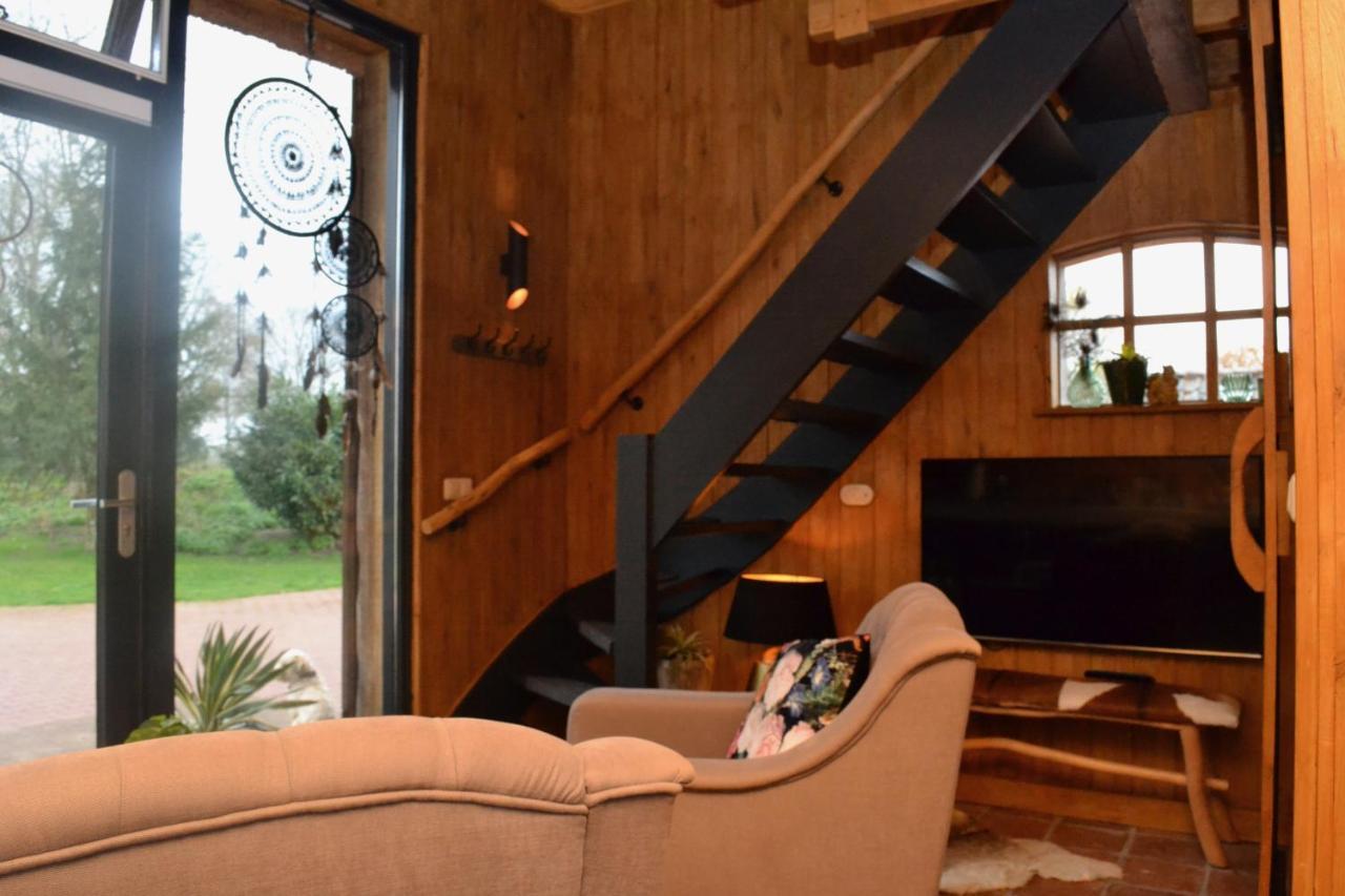 Wildwestruurlo Villa Exteriör bild